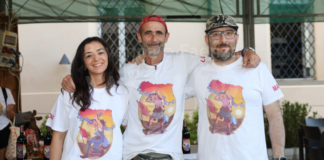 10 mila euro donati grazie alle magliette solidali dell’alluvione: aiutate 20 famiglie