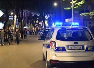 Rissa e coltellate dopo la discoteca a Marina di Ravenna, 1 ferito e 7 giovani a processo