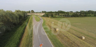 “Storie di fango”: L’artista Stefania Galegati dona al comune l’opera sull’alluvione
