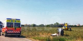 Lugo: auto esce di strada, grave una donna di 63 anni