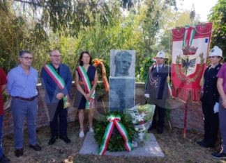 L’omaggio del Comune alla memoria di Tonino Spazzoli
