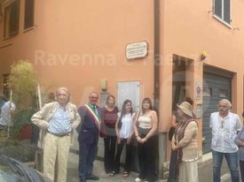 Intitolata all’artista ravennate Antonio Rocchi un vicolo del borgo San Biagio
