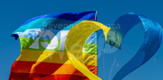 Festival degli aquiloni per la pace con Artevento a Cervia