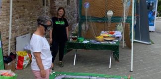 FIRA Allo stand dell’AUSL Romagna un test che simula la deambulazione in stato di ebbrezza