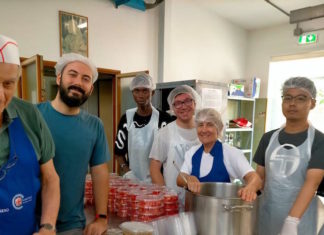 Mensa Caritas a Santa Teresa: ad agosto 260 pasti serviti ogni giorno