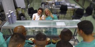 Otto ospiti del Villaggio del Fanciullo hanno seguito un corso di gelateria a San Clemente