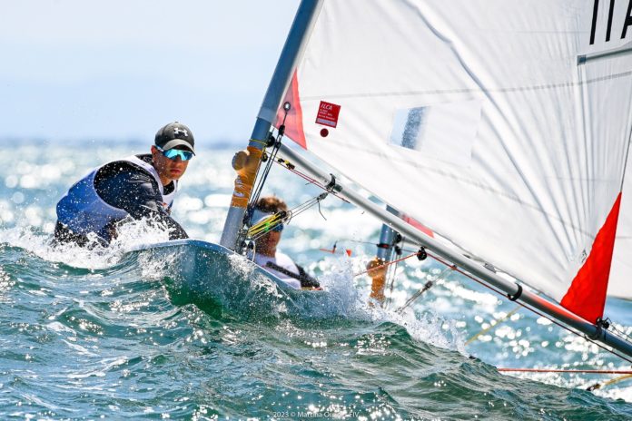 dc63e57b-aec0-dd21-bb3a-0ad276594f29