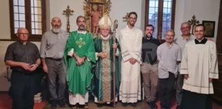 Brisighella: Con l’ingresso del nuovo parroco don Marco Ferrini, il Vescovo Mario Toso rilancia l’impegno per i giovani