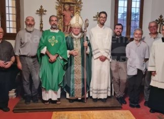 Brisighella: Con l’ingresso del nuovo parroco don Marco Ferrini, il Vescovo Mario Toso rilancia l’impegno per i giovani