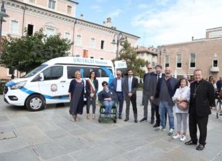 Unitalsi, inaugurato il nuovo pulmino