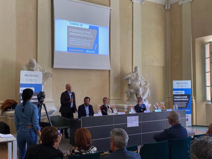 foto presentazione corso manageriale per direttori generali