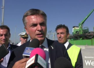 Il viceministro Rixi visita l’Hub Portuale: Ravenna ruolo centrale nel sistema portuale del paese