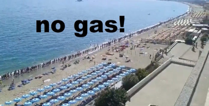 no gas - Vado - catena umana