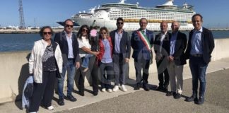 Inaugurato il tratto del molo dedicato alla memoria di Filippo Bongiovanni