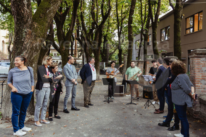 6776e7e6bfb4c8658dc8895cddba33b3