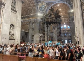Il pellegrinaggio a Roma di 560 cresimati della Diocesi. L’incontro con papa Francesco
