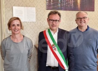 Centinaia di libri per la Manfrediana in dono dal cremonese