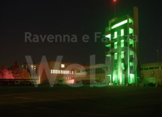 Il Comando dei Vigili del Fuoco si colora di verde per sensibilizzare sulla sindrome Pans-Pandas