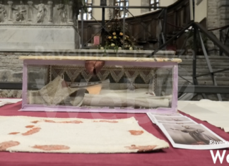 Esposti in chiesa dopo 200 anni i Teli di San Francesco