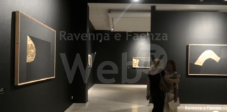 Inaugura oggi la mostra BURRIRAVENNAORO, che apre ufficialmente l’ottava edizione della Biennale di Mosaico Contemporaneo