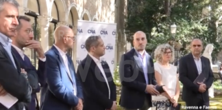 Racconti di città invisibili. Inaugurata la mostra delle mosaiciste CNA per la Biennale del Mosaico