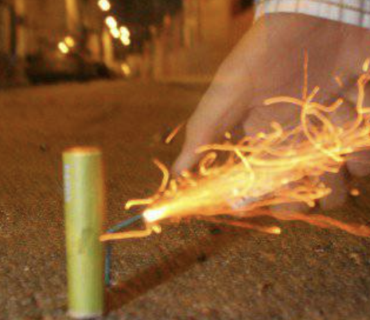 Botti di Capodanno, scontro in Comune: Ancisi punta il dito su Barattoni e Fusignani