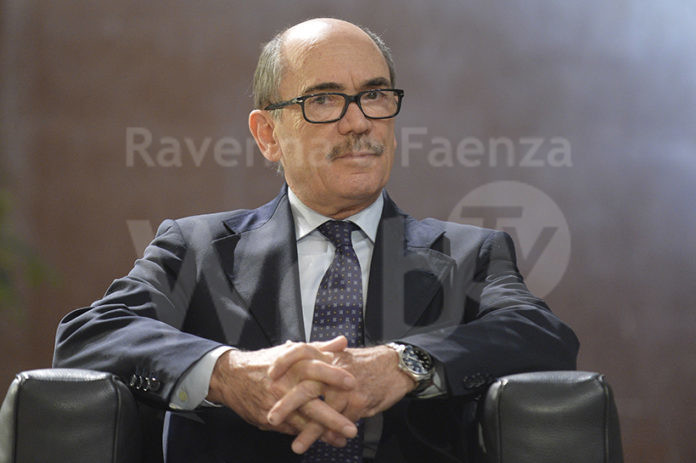 deraho-cafiero-img-124533