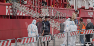 Arrivata l’Ocean Viking con 47 migranti