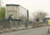 Tir in fiamme sulla Statale 16: Traffico bloccato