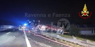 Ultima Ora: A14 dir verso Ravenna chiusa all’altezza di Bagnacavallo per ribaltamento autocisterna