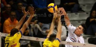 Volley: Serata storta per la Consar. Netta sconfitta contro la Consoli Sferc Brescia