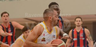 Basket: OraSi Ravenna torna al successo contro Taranto