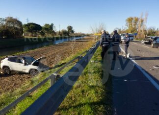 Incidente sulla statale Adriatica, tre veicoli coinvolti due i feriti