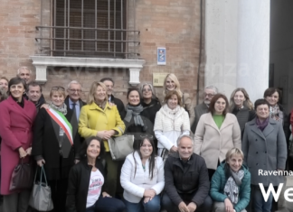 Inaugurata la mattonella “I Fiori di Ravenna – Ravenna Città Amica delle Donne” in Prefettura a Ravenna