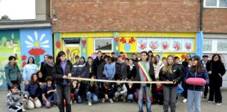 Cotignola: inaugurato un nuovo murale alla scuola media «Luigi Varoli»