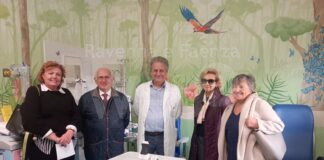 Donato un ecografo alla Terapia Intensiva Neonatale di Ravenna