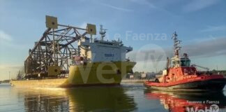 Partito da Marina di Ravenna il grande manufatto della Rosetti Marino