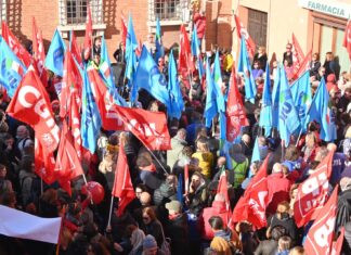 “Adesso basta”: prosegue la mobilitazione di Cgil e Uil. Nuovo sciopero il 24 novembre