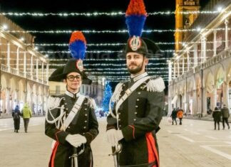 Faenza, i Carabinieri in centro città in «Grande uniforme storica»