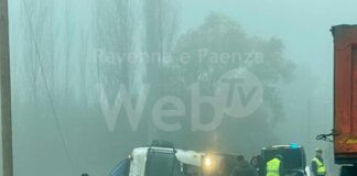 Incidente: Camion si ribalta in via Marabina
