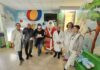Pediatria di Ravenna. Babbo Natale consegna ai piccoli pazienti i panettoncini di Advs