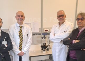 “Santa Maria delle Croci”: lo IOR dona un nuovo microscopio all’Anatomia Patologica di Ravenna