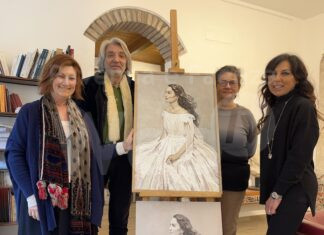 Uno zaffiro di Preziosi Sangiorgi per il ritratto in mosaico di Kate Middleton, da uno scatto fotografico di Paolo Roversi