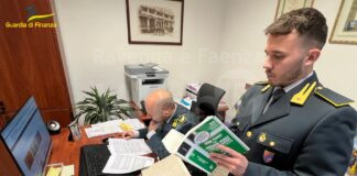 Truffa, riciclaggio e fatture false: arrestate quattro persone