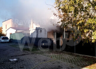 Fuoco in una abitazione di San Pancrazio, intossicata dal fumo una anziana signora