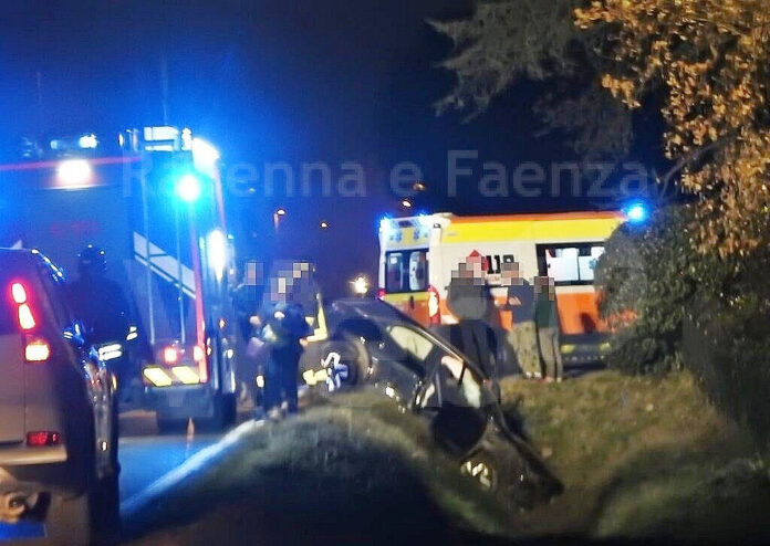 PHOTO-2023-12-25-21-37-00