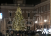 Accesso l’albero di Natale in centro a Ravenna. E’ già festa
