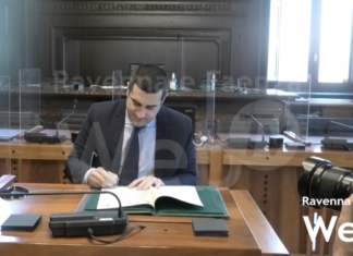 “Sì all’eolico e al fotovoltaico offshore in Romagna”: De Pascale promuove la petizione a sostegno alla produzione di energia rinnovabile