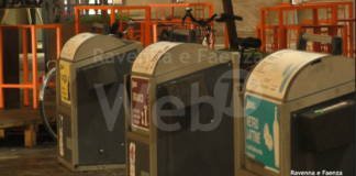 Problemi all’isola ecologica interrata di piazza Costa: disagi per gli esercenti