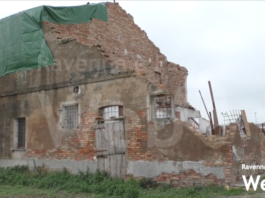 A due anni e mezzo di distanza continua a far sentire i suoi effetti la tromba d’aria